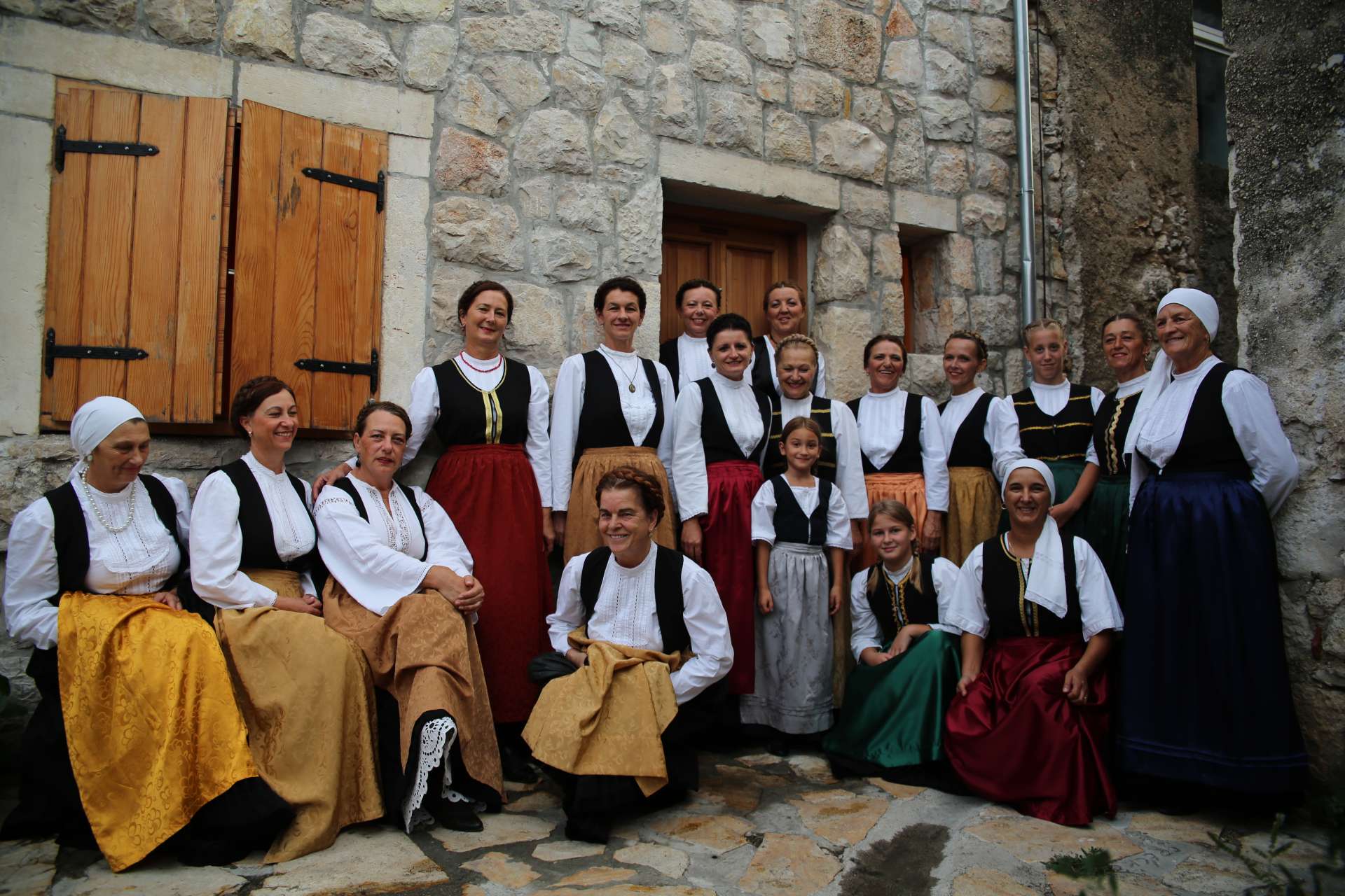 Zapivajmo i zabalajmo
