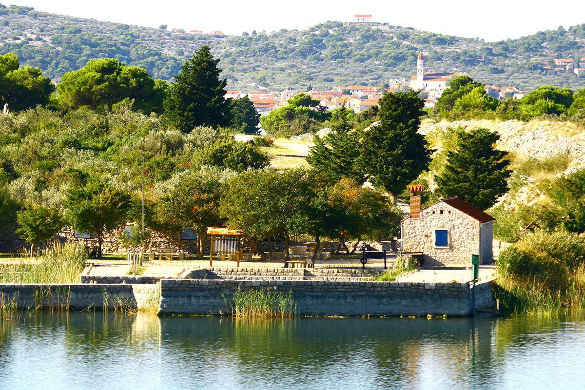 Vransko jezero